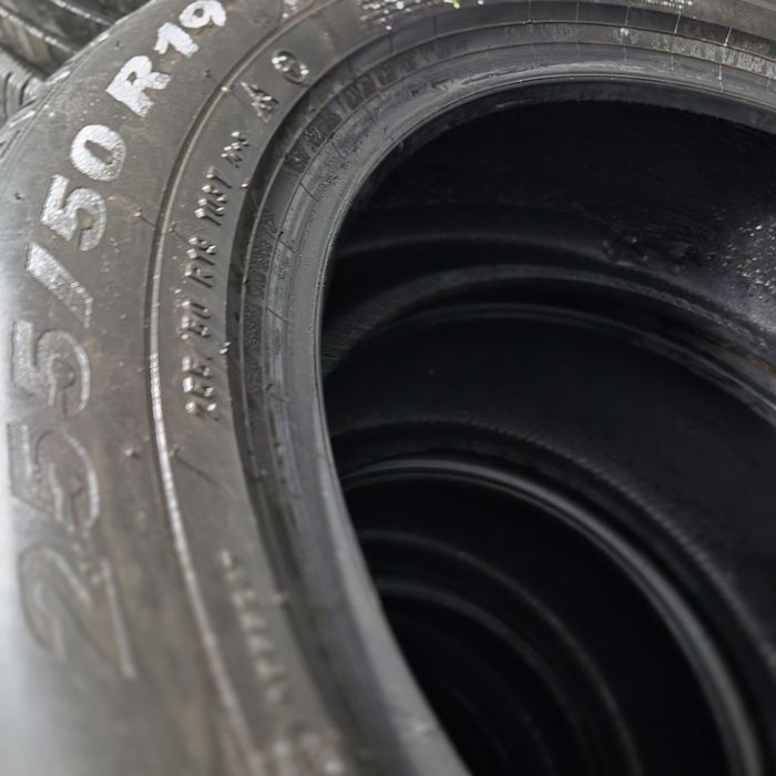 255 50 19 O bucata Pirelli Elct iarnă