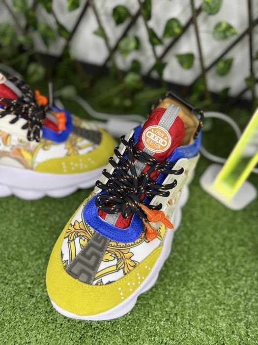 Versace Chain Reaction