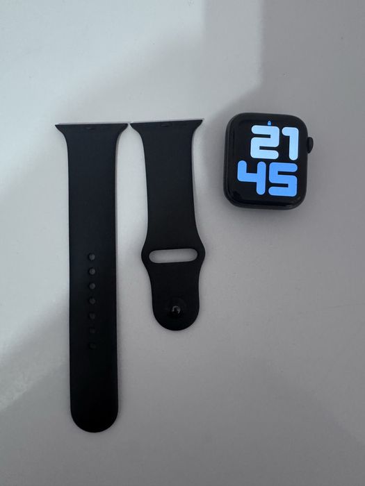 Apple watch series 4 44mm black