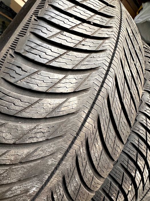 Set 4 Anvelope M+S 225/60 R18 Michelin Pilot Alpin 5 ZP Suv