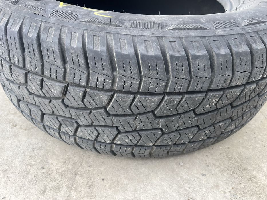 Шины комплект R18 Goodride