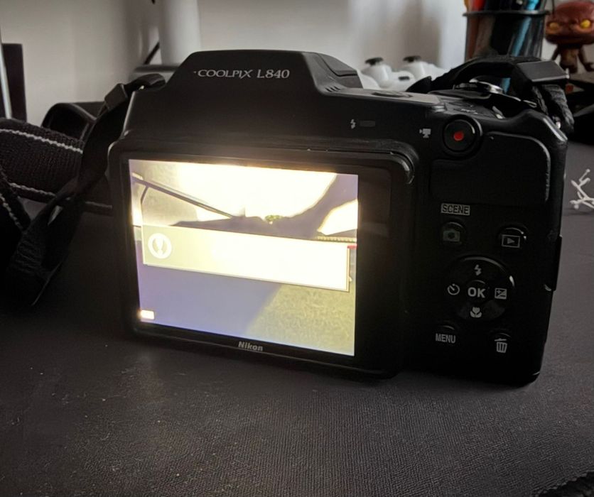 Nikon coolpix L840