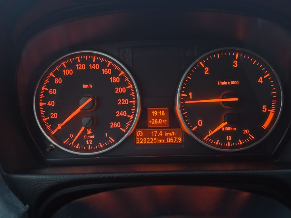 BMW 316d an 2011