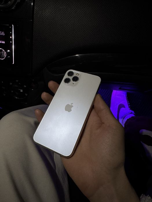 Sotiladi Iphone 11 pro