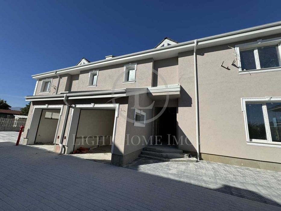 Продава се Къща в Пловдив, Коматево - 222 кв.м за 1397 €/кв.м - Снимка #19