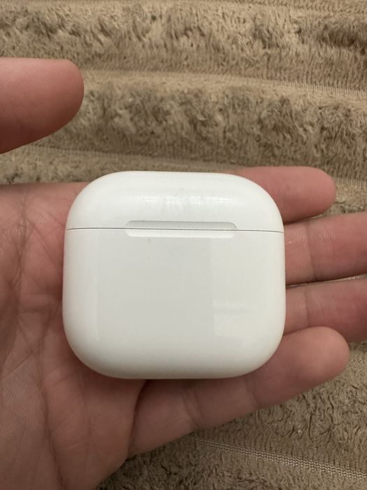 Airpods 4 серия