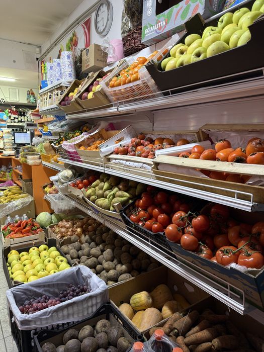 Продам действущий магазин