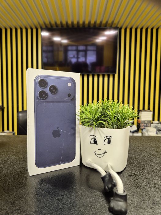 Новый, Iphone 17pro max,256гб,e-Sim