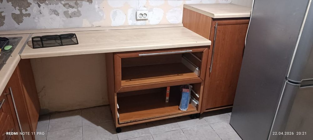 Продам кухонный гарнитур