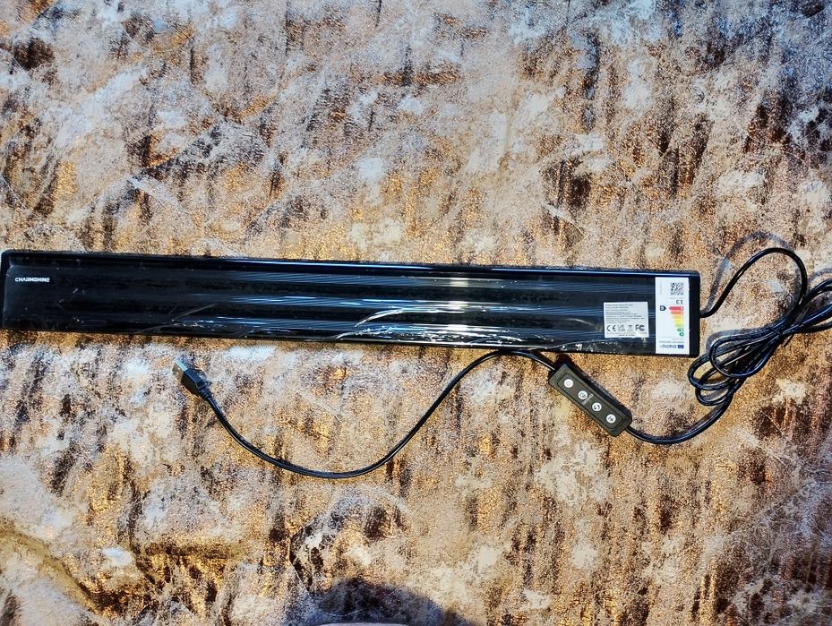 Чисто нова ЛЕД лампа за аквариум