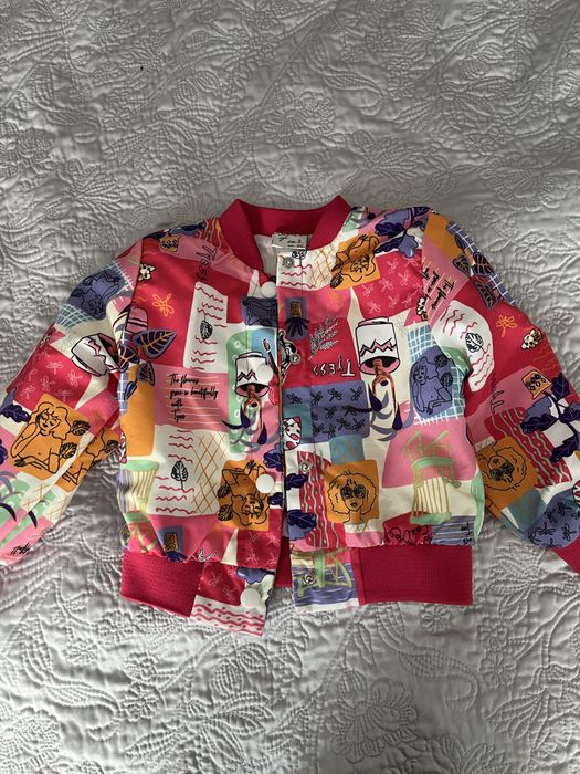 Малко хубави дрешки за момиченце