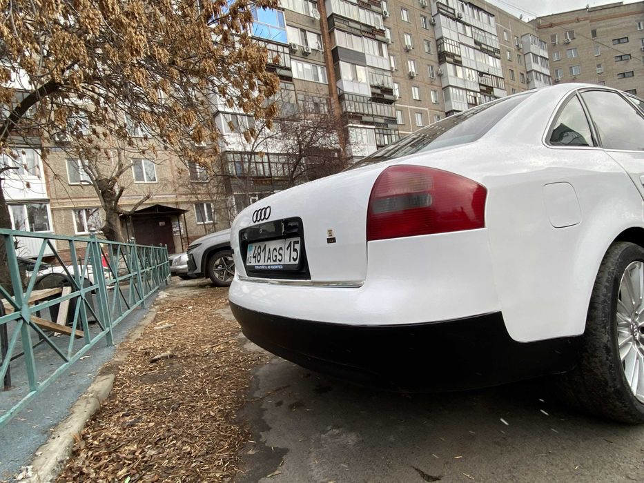 Продам AUDI A6 Механика