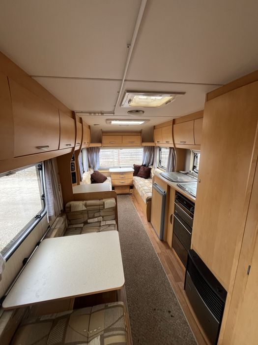 Rulota 2010 Elddis Explore 546 6 persoane