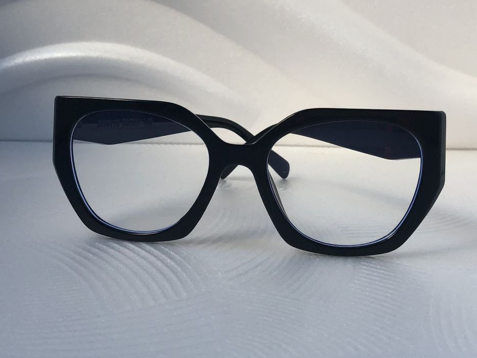 Модерни дамски прозрачни очила за компютър 2024