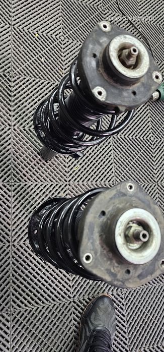 Amortizoara fata golf 5 2.0 bkd