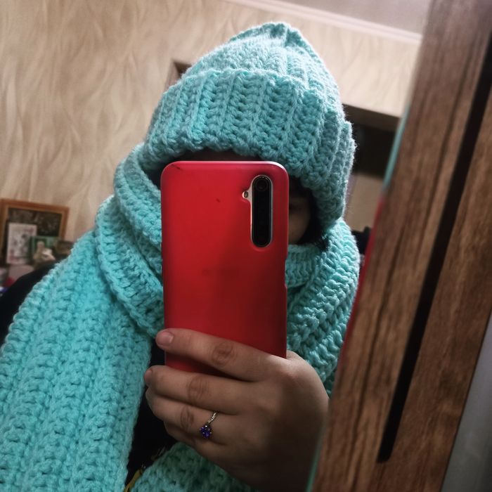 Вязанные шапки, комплекты