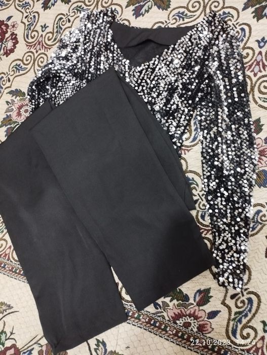 Продам кофту с брюками