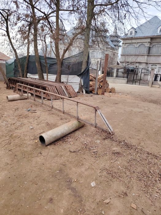 Vindem structur metalice 9metre lățime 15lungime