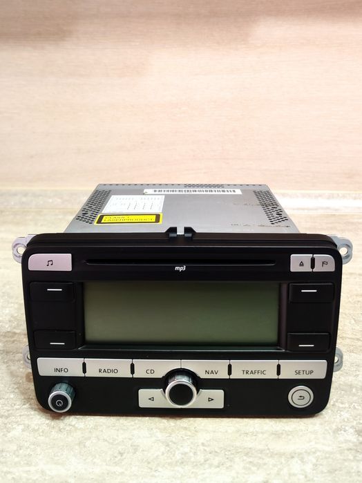 Оригинална RNS 300 за Volkswagen