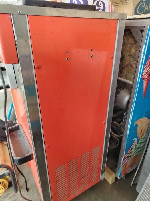 Frezer sotiladi aybi yo'q