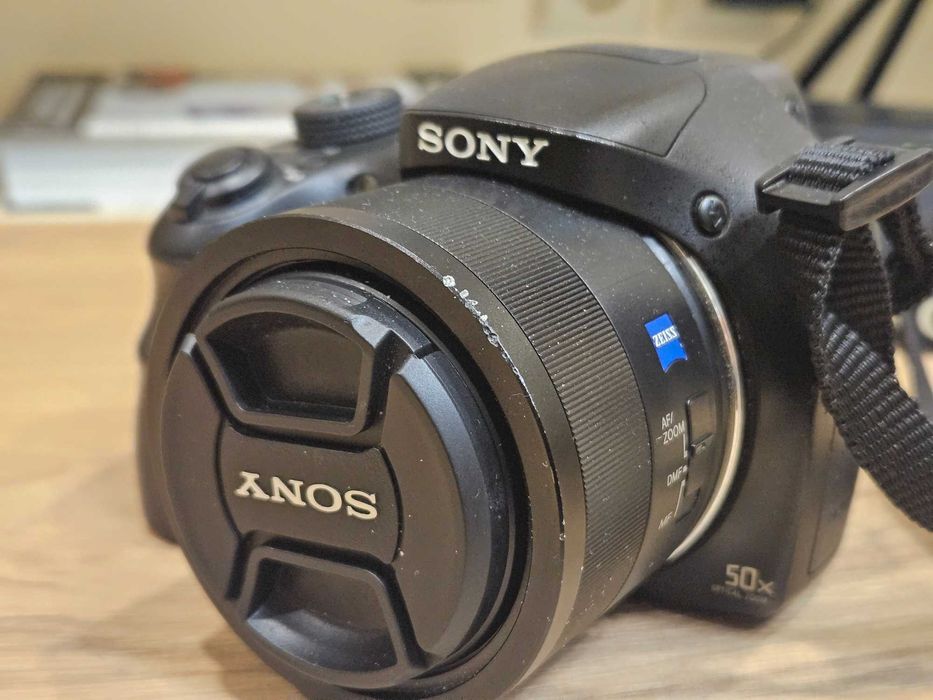 Sony Cyber Shot DSC-HX350 (черен), 50x оптично увеличение, 20,4 Mpix,