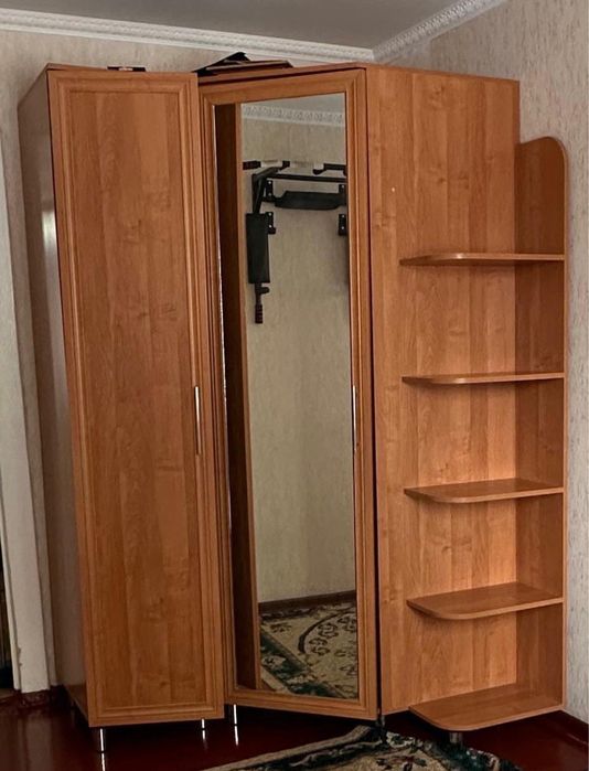 Шкаф для комнаты