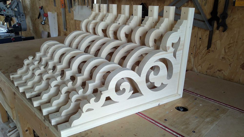 Ornament coltar pt. terasa foisor filigorie, la imbinare stalp grinda