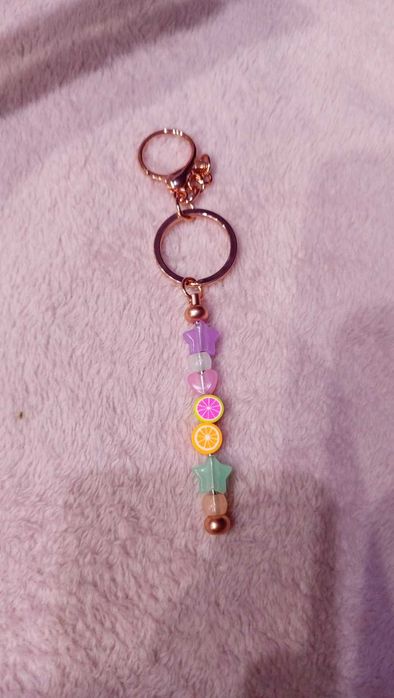 Мъниста и висулки.