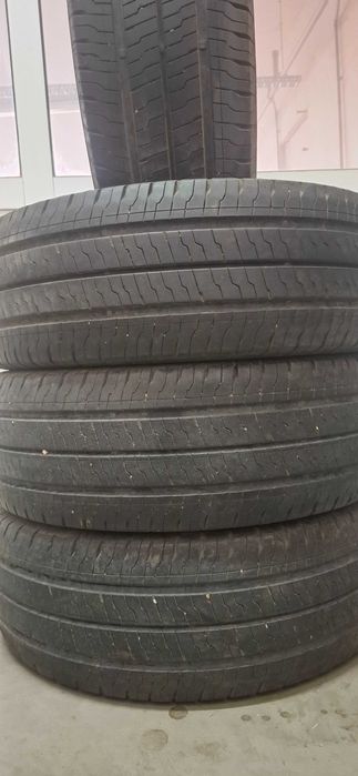 4бр. 235/65/16C Continental 6.5mm грайфер,дот 19г.Предлагаме монтаж ++
