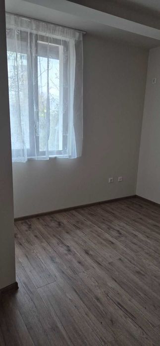 Продава се Двустаен апартамент в Велико Търново, Бузлуджа - 71 кв.м за 611 €/кв.м - Снимка #4