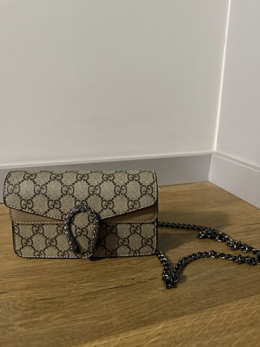 Дамска малка чанта