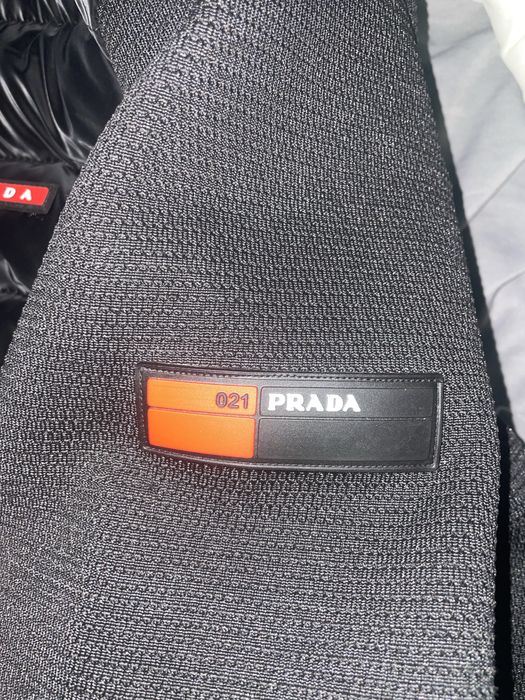 Geaca prada neagra