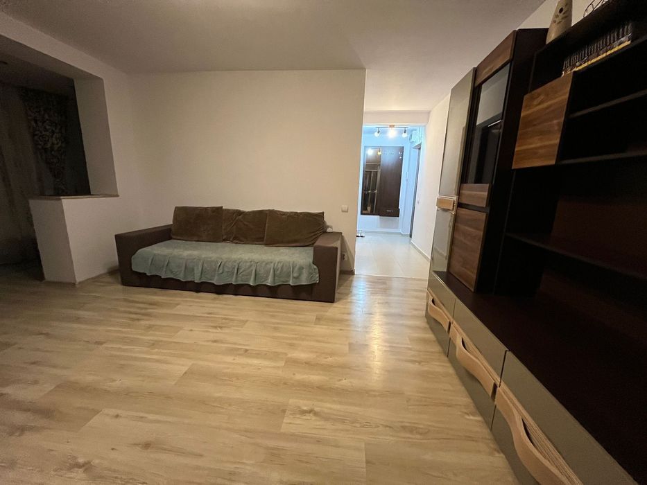 Închiriez apartament cu o cameră – Bulevardul Mihai Viteazu