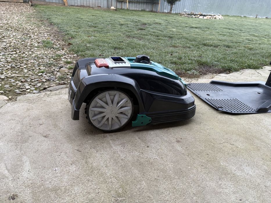 Robot tuns iarba FERREX R800 Easy+