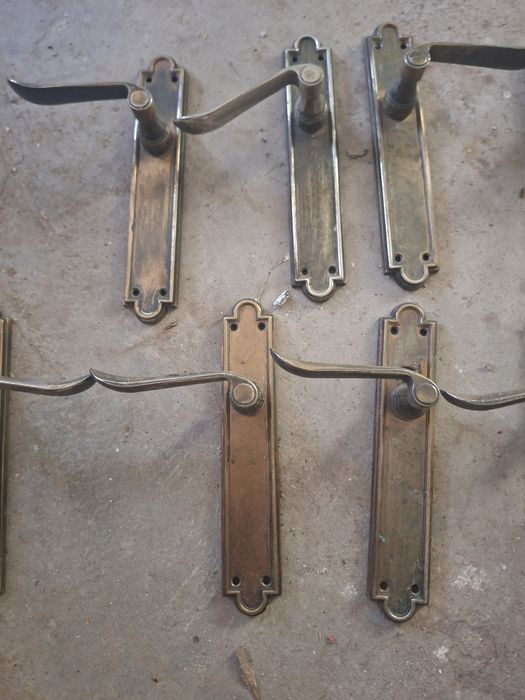 Дръжки за брави медни