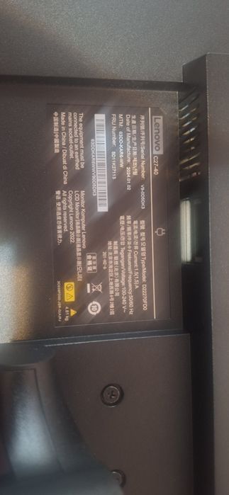 Монитор Lenovo 27