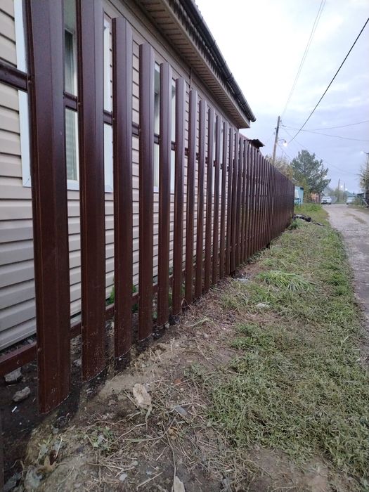 Установка заборов, столбиков