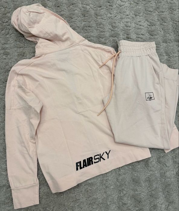 Flair дамски екип