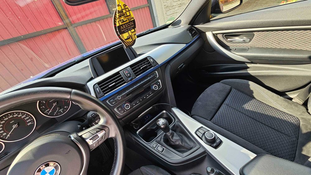BMW Seria 3 / F30 / 316i / M-paket /