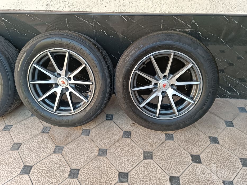 Vossen Diska Balon 195 65 R15 Holati Yaxshi