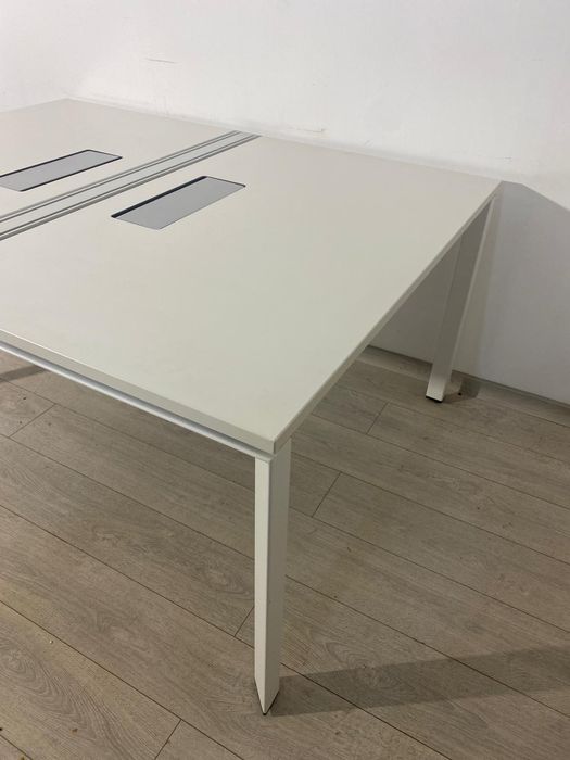 Birou Dublu Steelcase 160x120 cm, cu Cadru Metalic