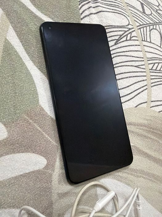 Xiaomi 11 lite в отличном состоянии