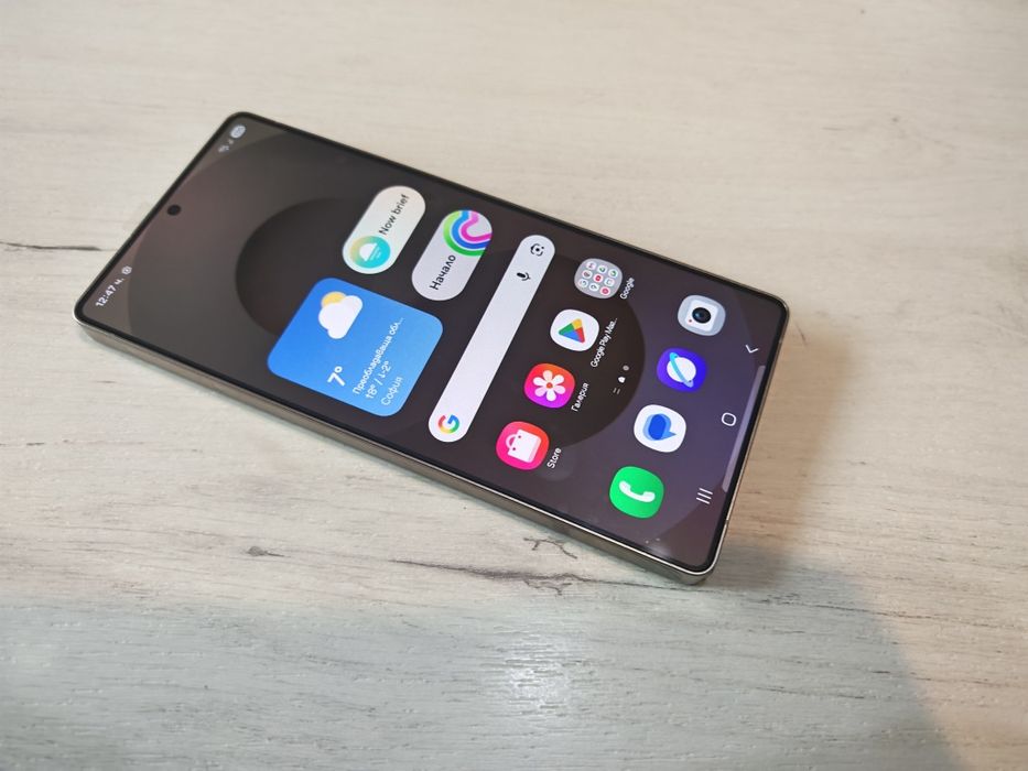 Като нов Samsung Galaxy S25 Ultra 512 GB