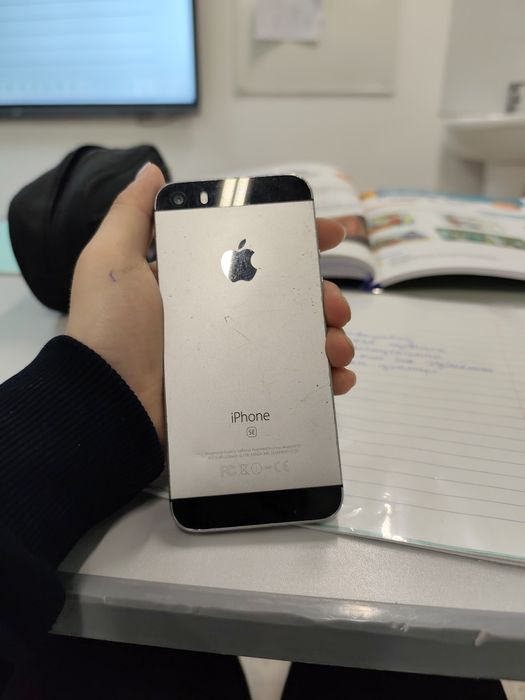 iphone se без гарантии