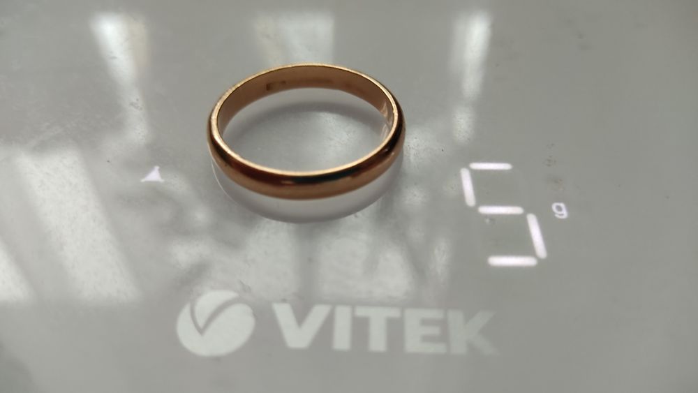 Обручальное кольцо 585 пробы