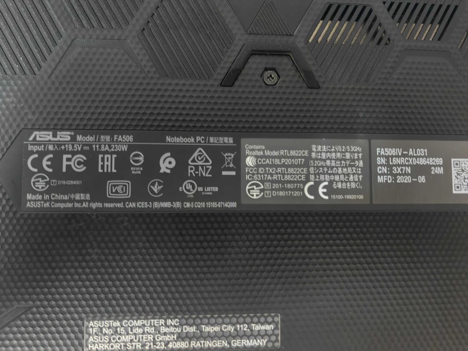 ASUS TUF A15 FA506IV (Ryzen 7 4800H / RTX 2060 / 16GB RAM / 1TB SSD)