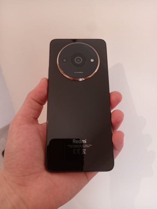 Redmi A3 128Gb почти новый