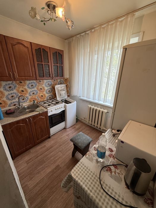 Продам квартиру проспект металлургов 26/2