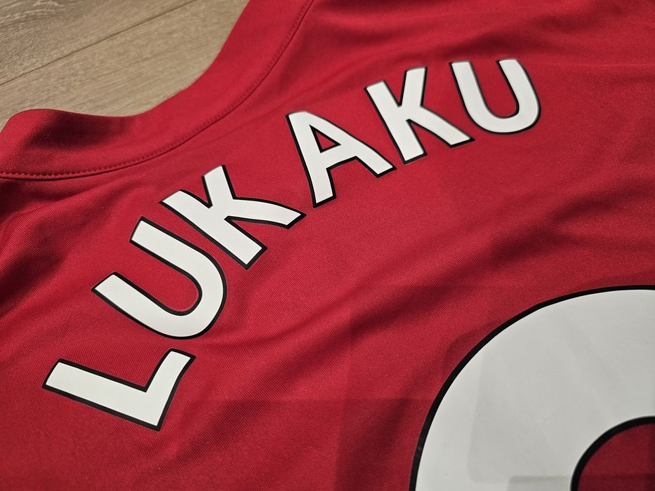 Тениска Manchester United сезон 2017-2018г  Lukaku #9
Размер: 2XL