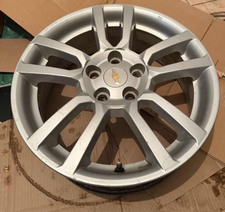 Продам комплект дисков r16 5x105